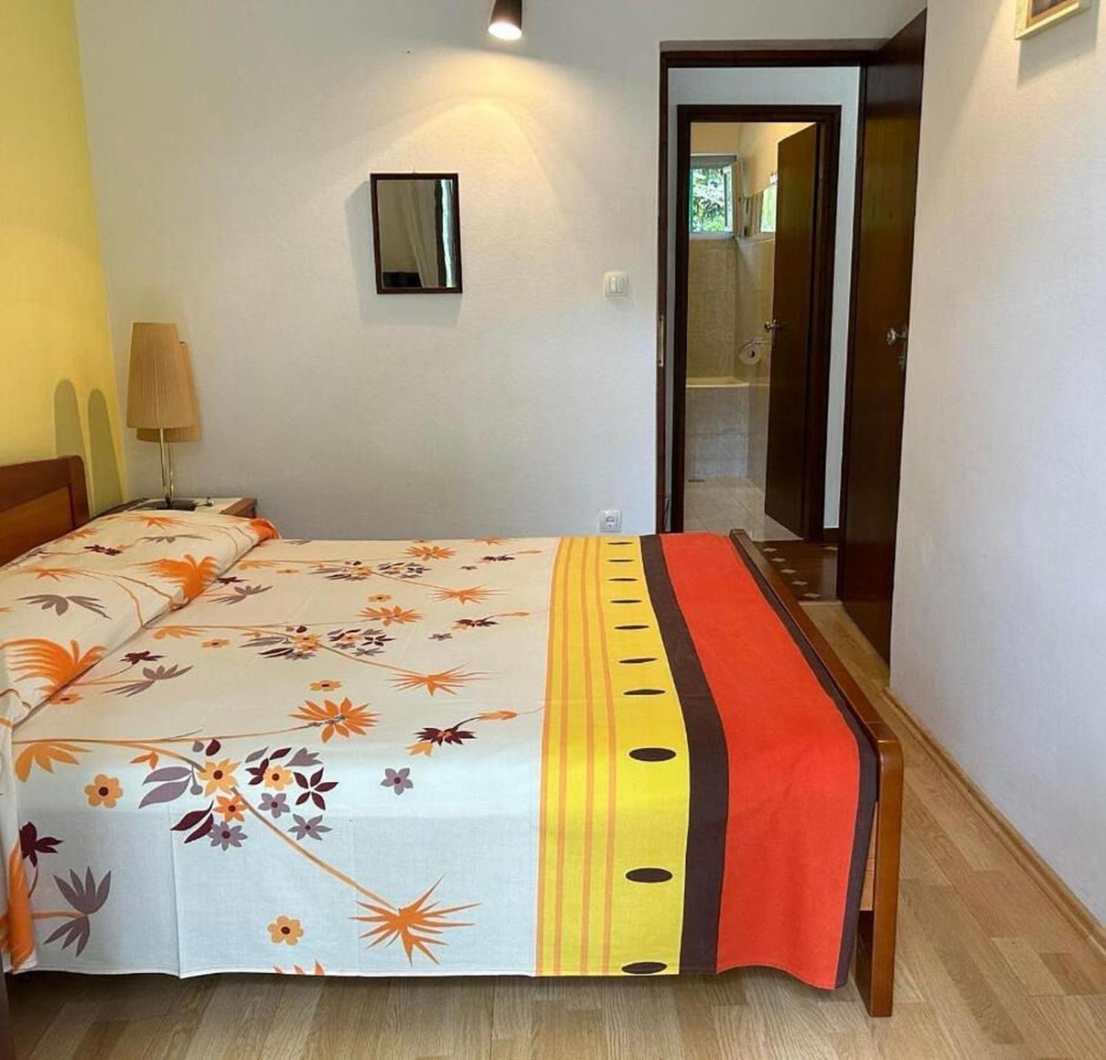 Apartments Matkov - Quite And Peaceful Location Jelsa  Εξωτερικό φωτογραφία