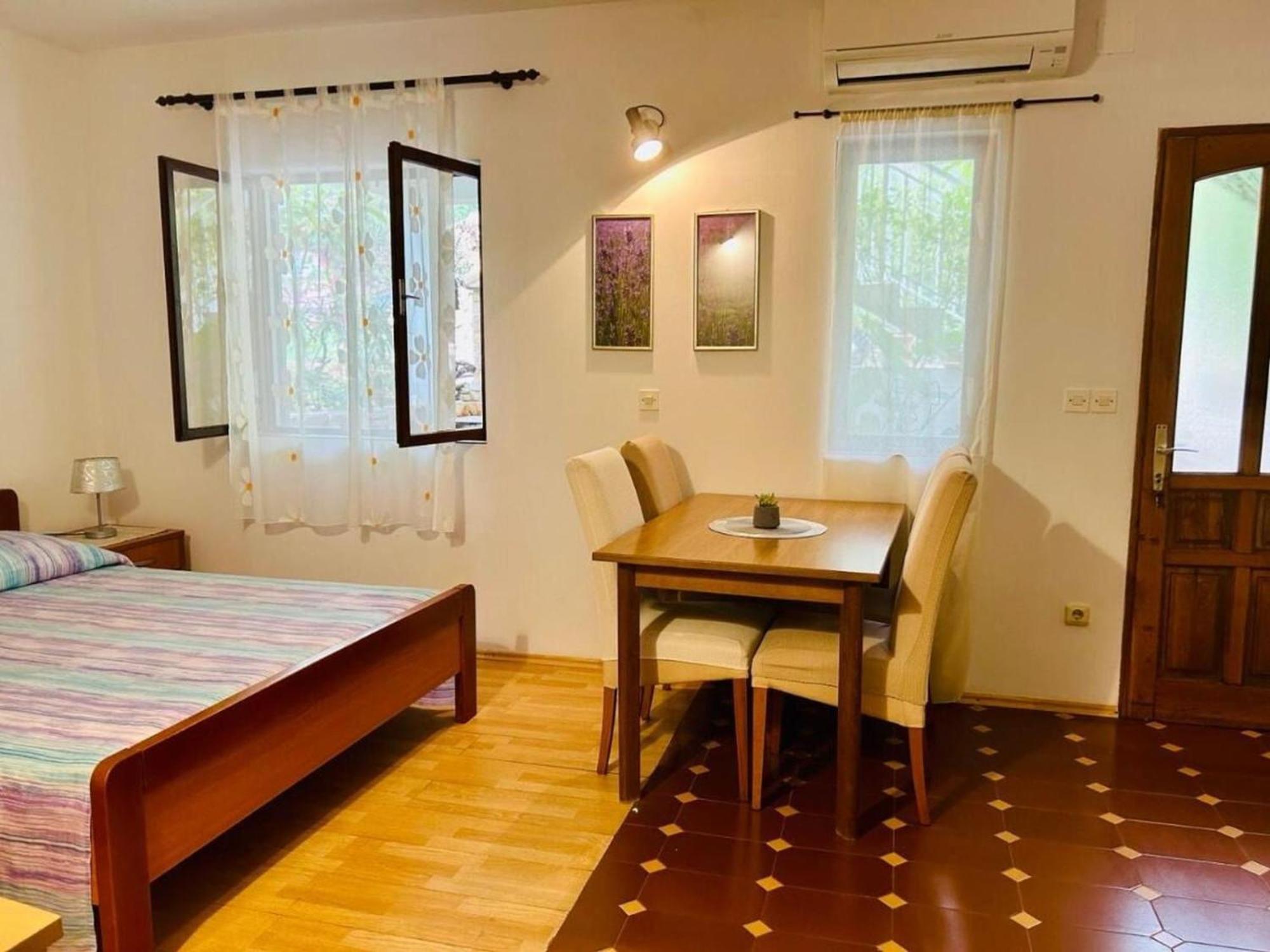Apartments Matkov - Quite And Peaceful Location Jelsa  Εξωτερικό φωτογραφία