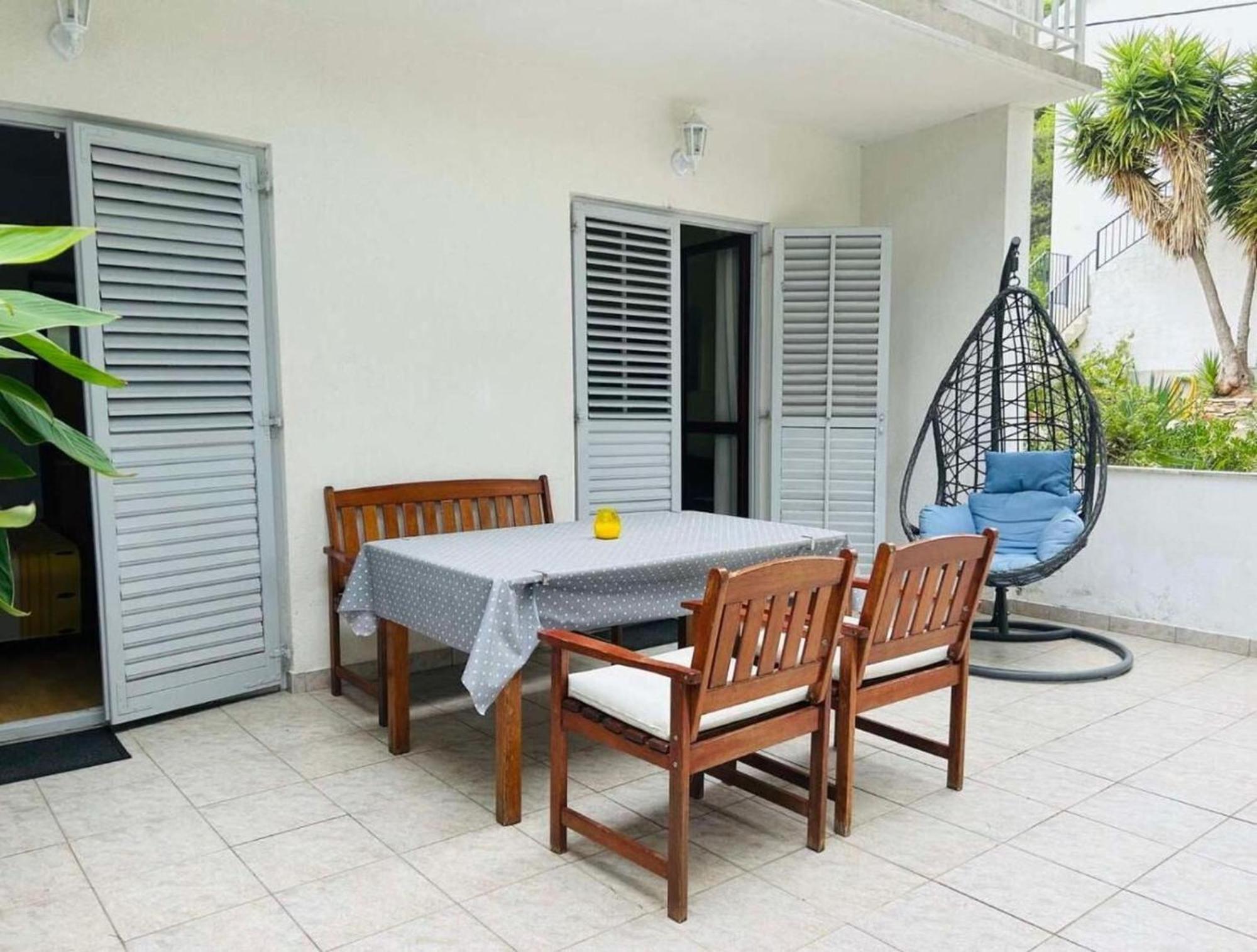 Apartments Matkov - Quite And Peaceful Location Jelsa  Εξωτερικό φωτογραφία